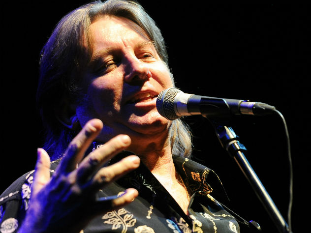 Юрий Лоза раскритиковал песни на английском