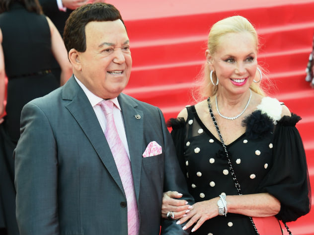 Почему Кобзон развелся с первой женой