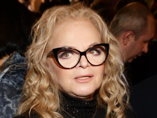 Лариса Долина