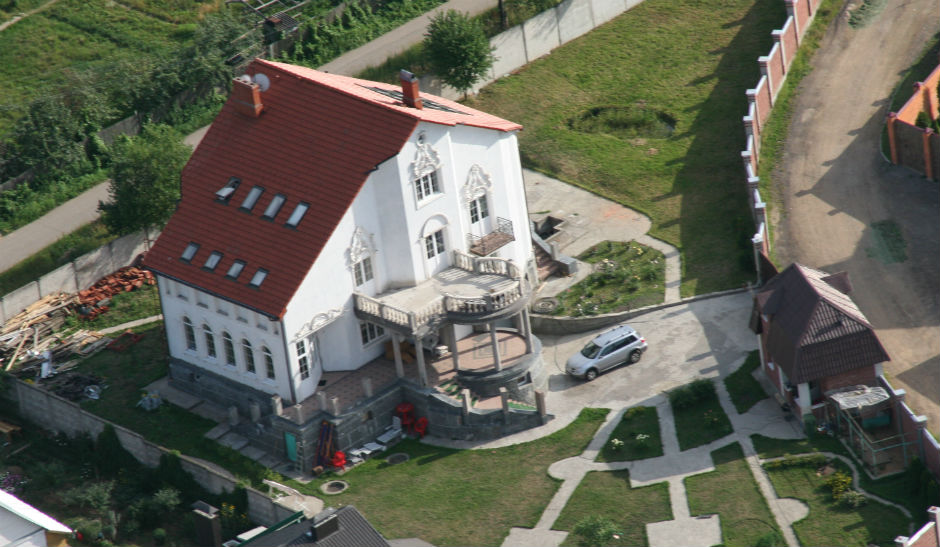 Дом Лады Дэнс