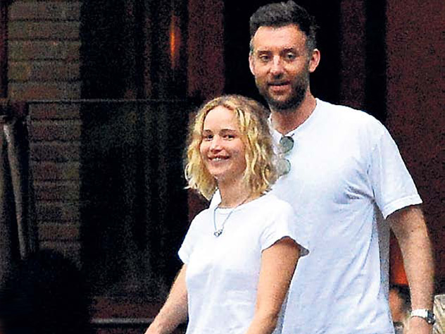 Скоро Кук поведет Дженнифер под венец