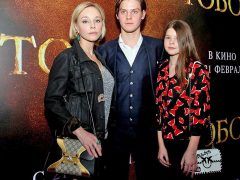 Марина Зудина с детьми