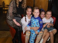 МАРИЯ КОЖЕВНИКОВА С ЮНЫМИ МОДЕЛЯМИ