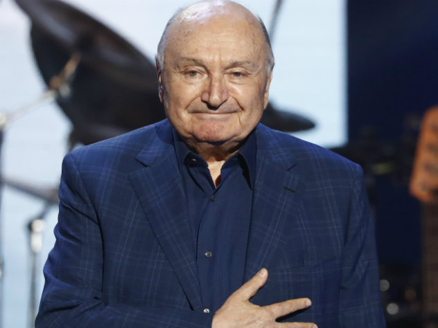 Концерты Жванецкого в Киеве и Одессе угрожают сорвать