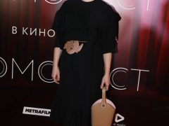 ВИКТОРИЯ ТОЛСТОГАНОВА