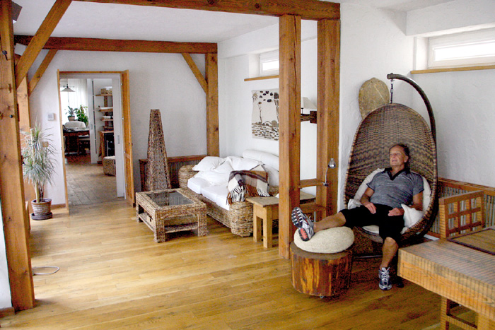 Чередование физических нагрузок и медитации помогало писателю всегда быть в прекрасной форме