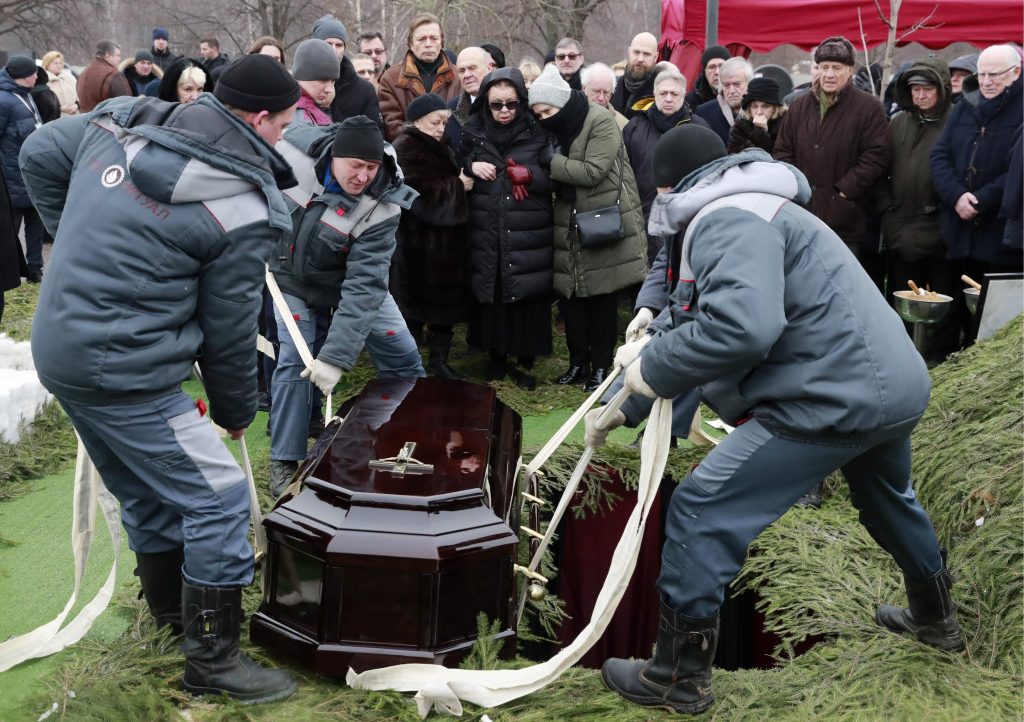 Похороны Юрского