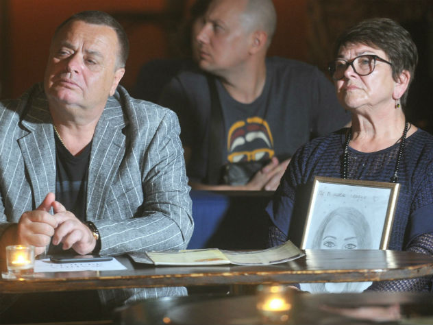 Дмитрий Шепелев и его новая девушка, после Жанны