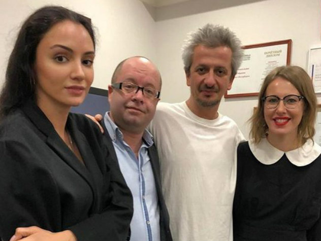 Собчак поддержала Богомолова