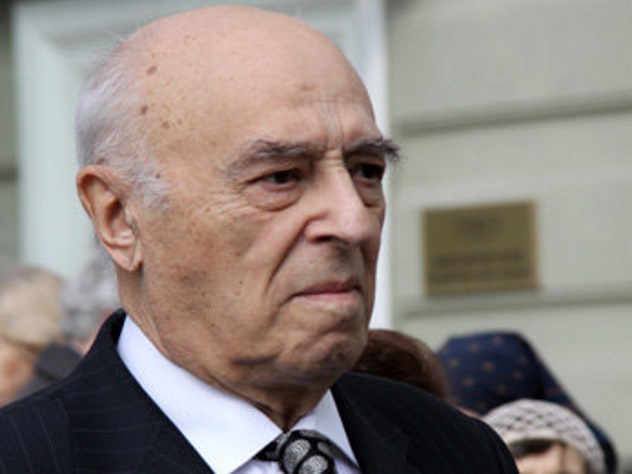 Владимир Этуш