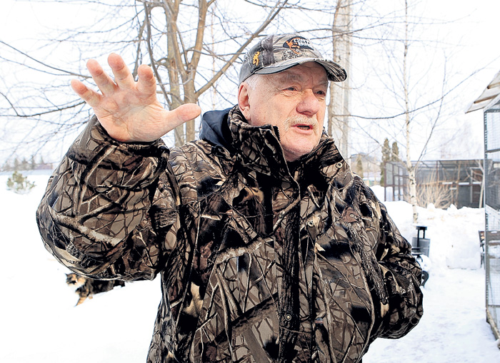 Виталий Ратнер 20 лет помогает зверям и птицам, вырванным из естественной среды по вине безответственных владельцев