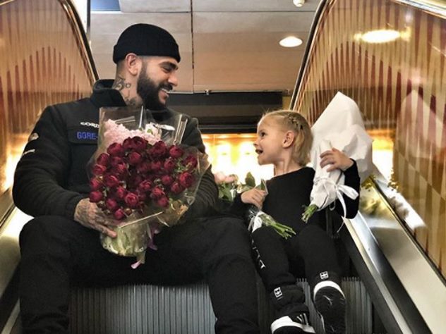 Тимати с дочерью