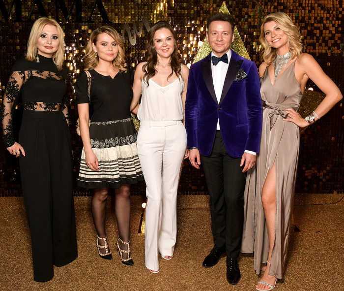 АЛЕКСАНДО ОЛЕШКО И ЖЮРИ КОНКУРСА