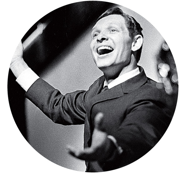 Эдуард Хиль в те годы имел такой же статус, как сегодня, к примеру, Коля Басков