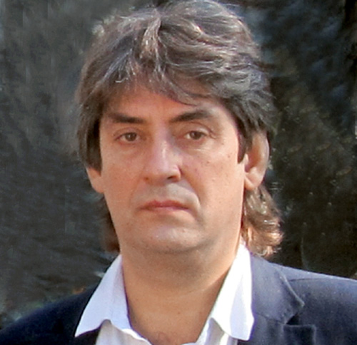 Биологический отец - журналист Соколов