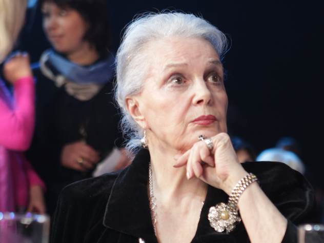 Элина Быстрицкая