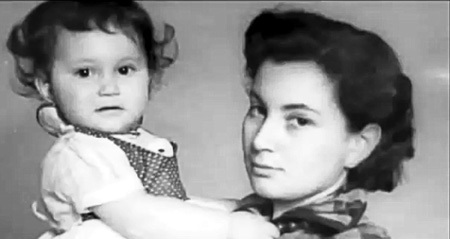 Первая жена и дочь Данелии