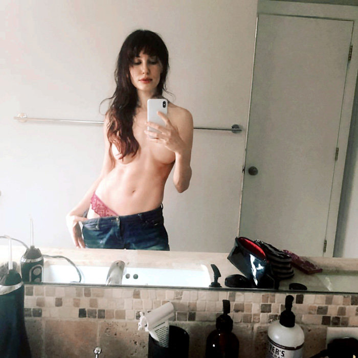 Лена Миро перестанет писать про звёзд гадости только тогда, когда найдёт себе нормального мужика