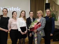 ИРИНА МАЗУРКЕВИЧ НА ВСТРЕЧЕ СО ШКОЛЬНИКАМИ