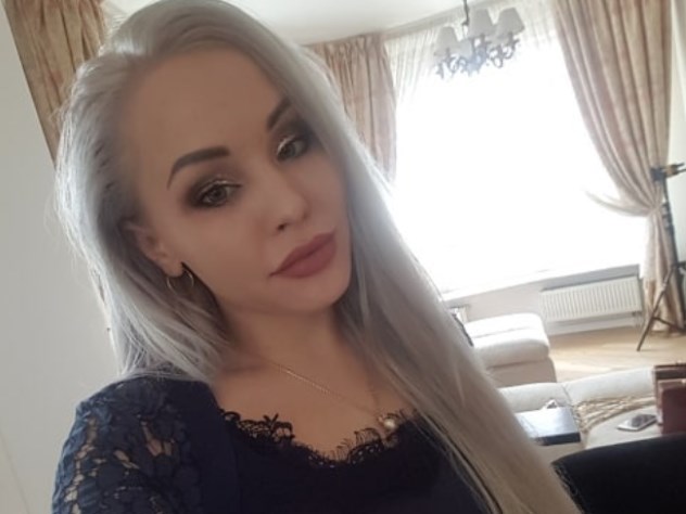 Лола Тейлор