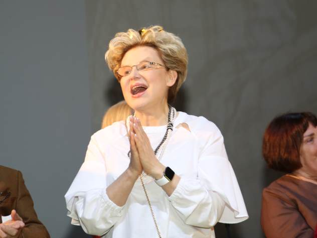 Елена Малышева