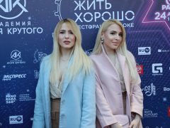 МАРИЯ И АНАСТАСИЯ ТОЛМАЧЕВЫ