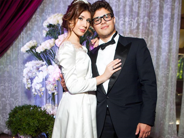 А мозги юноше, скорее всего, вправила молодая супруга Аннушка - дочка одного из воротил «Газпрома»