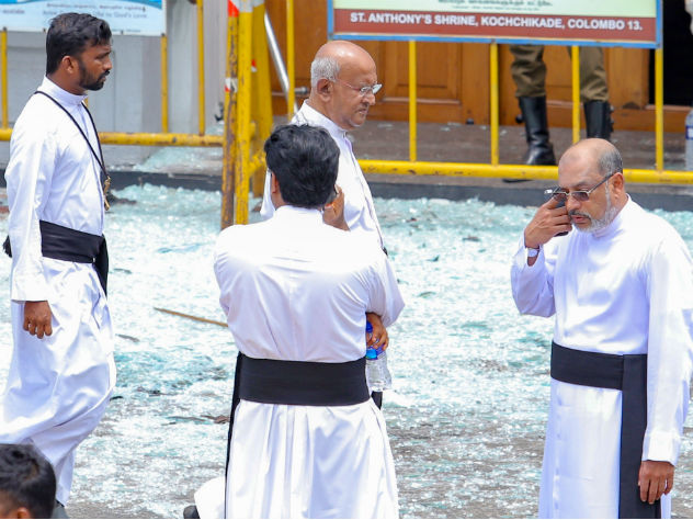 На Шри-Ланке прогремели восемь взрывов