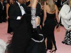 Белла Хадид на Met Gala-2019. Фото: REUTERS