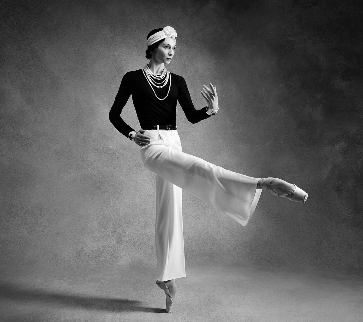 Мировая премьера новой программы балерины Светланы Захаровой MODANSE