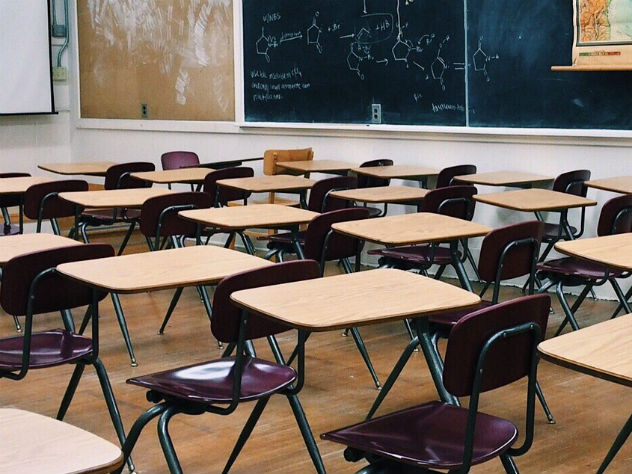 На Дальнем Востоке учительница оскорбила ученицу