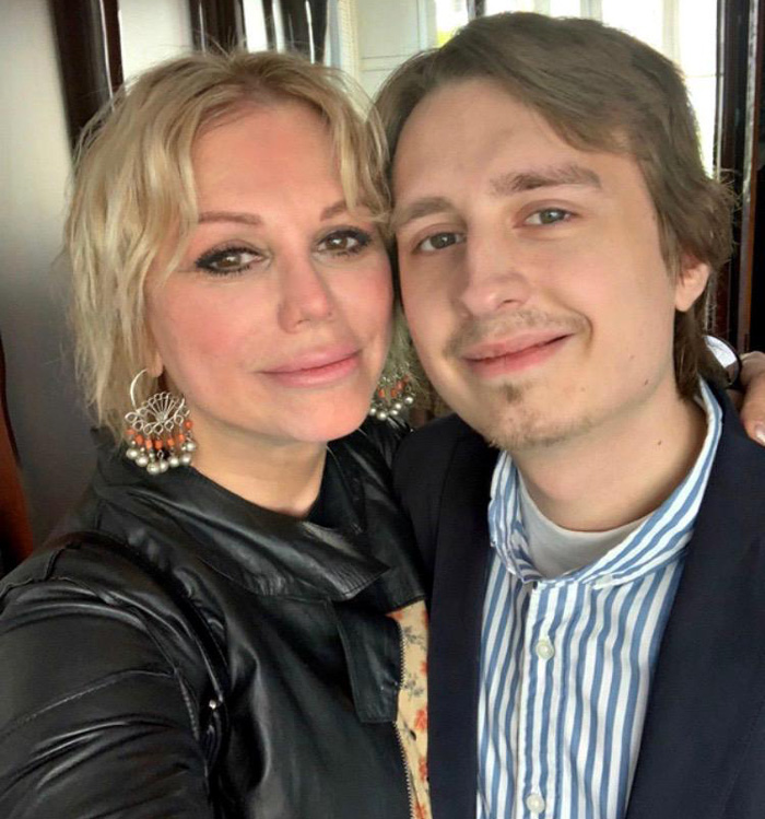 Татьяна Цыплакова с сыном Темой