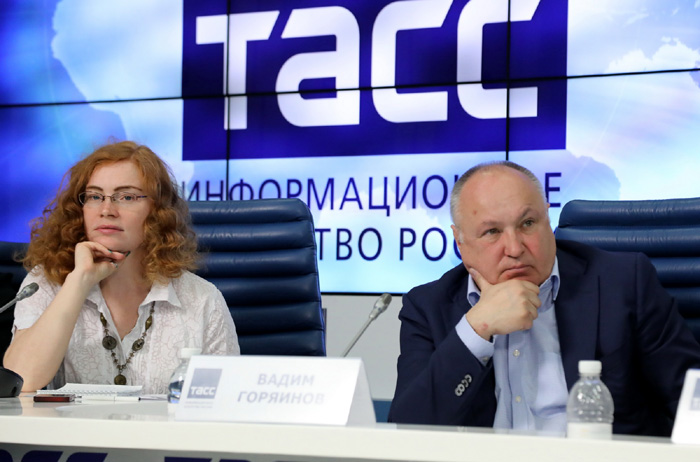 АЛЕНА СЫЧЕВА И ВАДИМ ГОРЯИНОВ