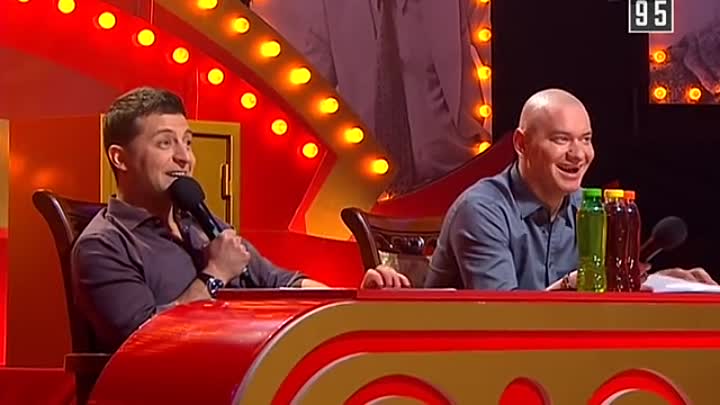 «Рассмеши комика»