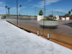 Оригинальный заборы для дачи. Фото: belairefencing.com