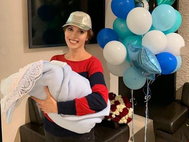 Наталья Штурм с внуком