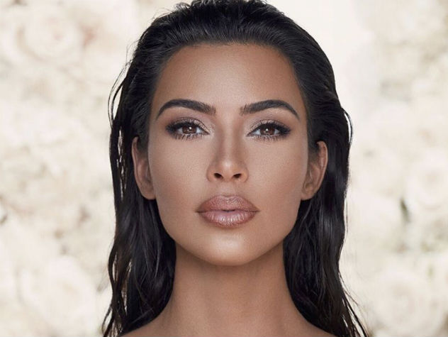 Ким Кардашьян, свадебная коллекция косметики