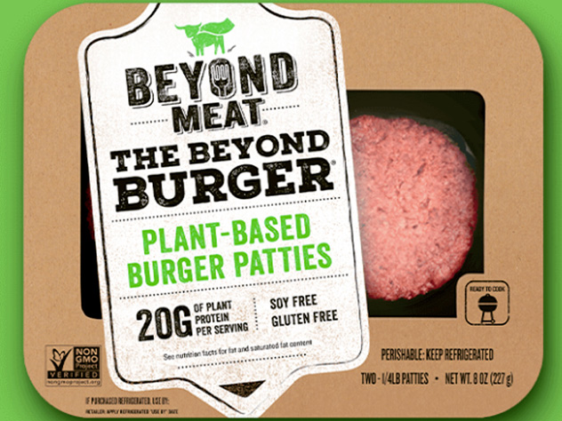На упаковке этого бургера откровенно сказано, что мяса в нём нет