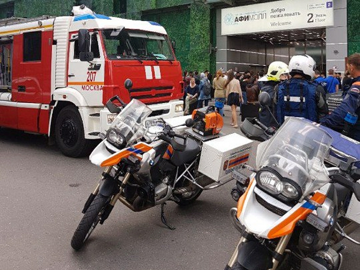 Эвакуация зданий в центре Москвы