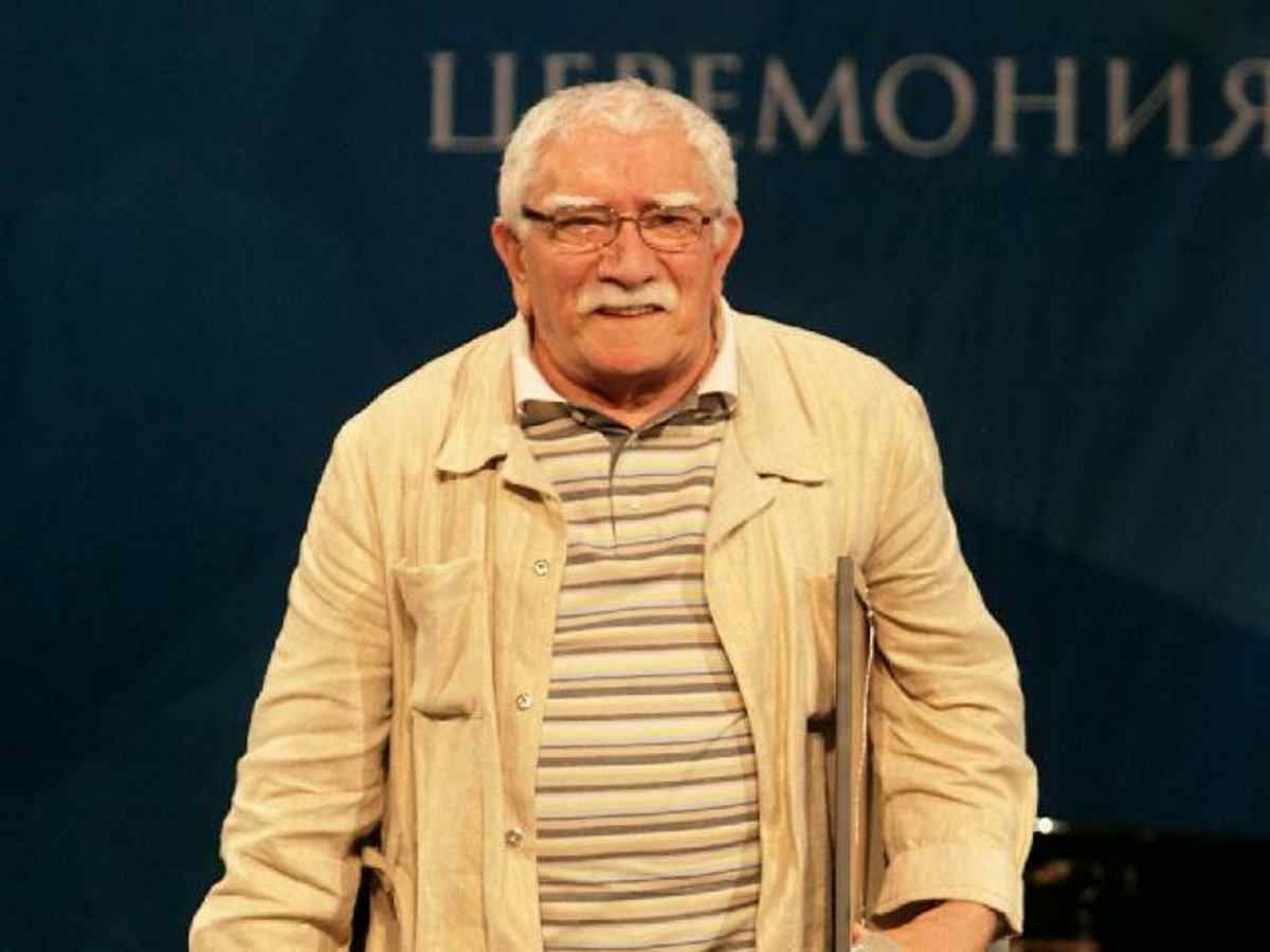 Армен Джигарханян