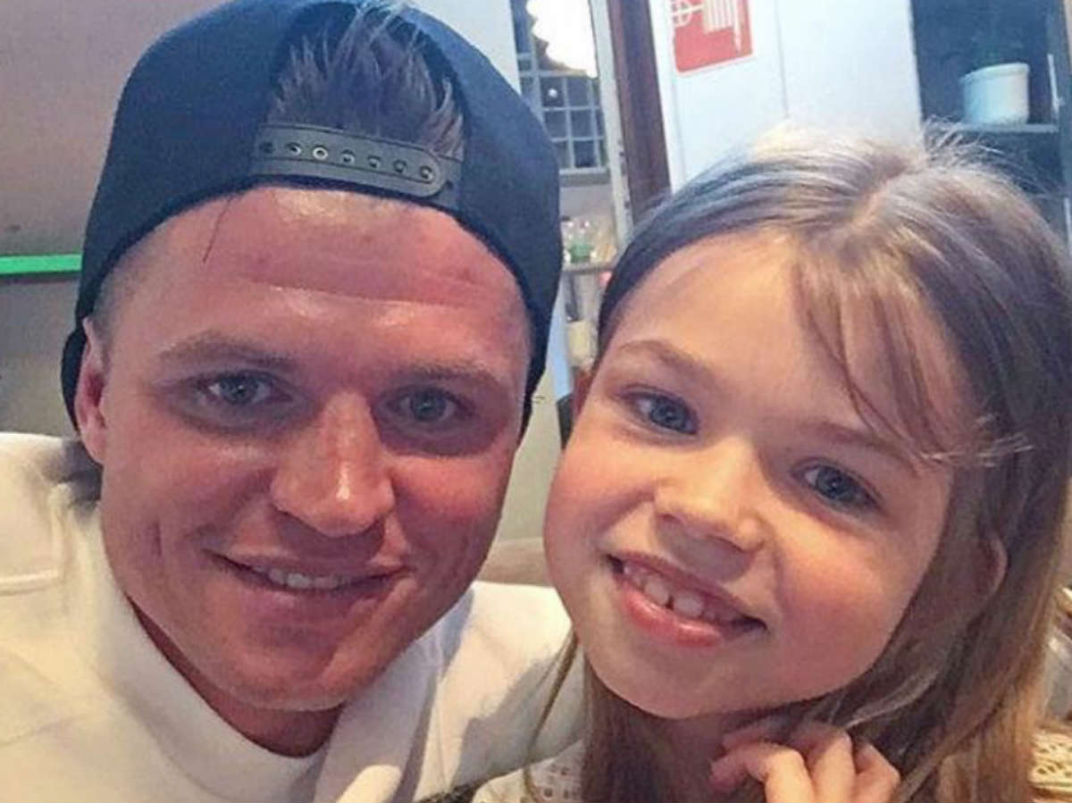 Фото Дмитрия Тарасова с дочерью Ангелиной