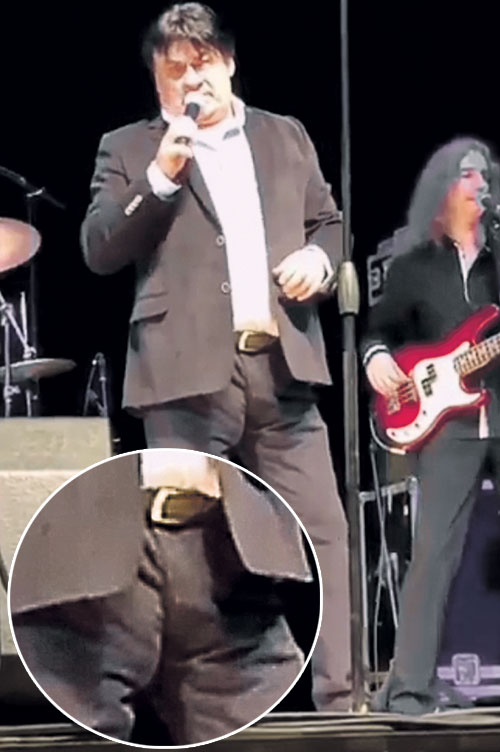 Александр Серов