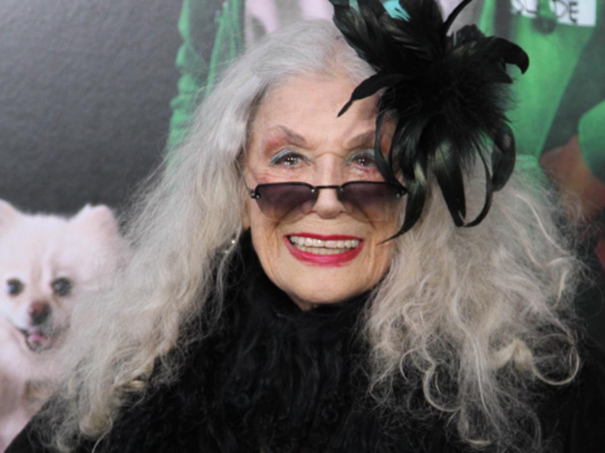 Сильвия Майлз