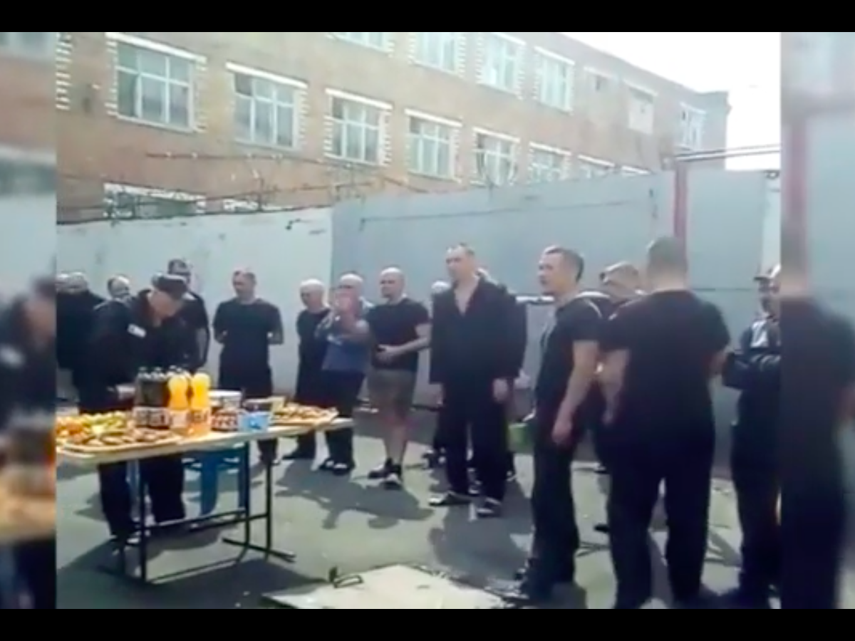 Банкет в орловской колонии