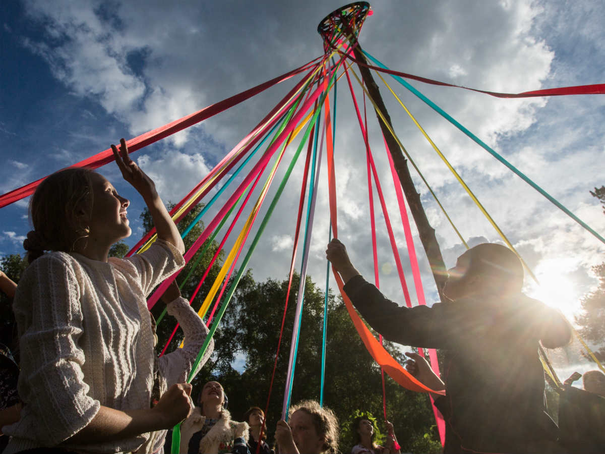 день летнего солнцестояния, когда празднуют в 2019 году
