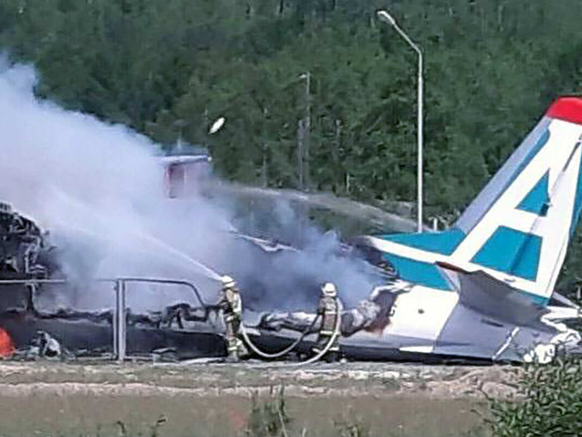 видео крушения самолета Ан-24 в Бурятии