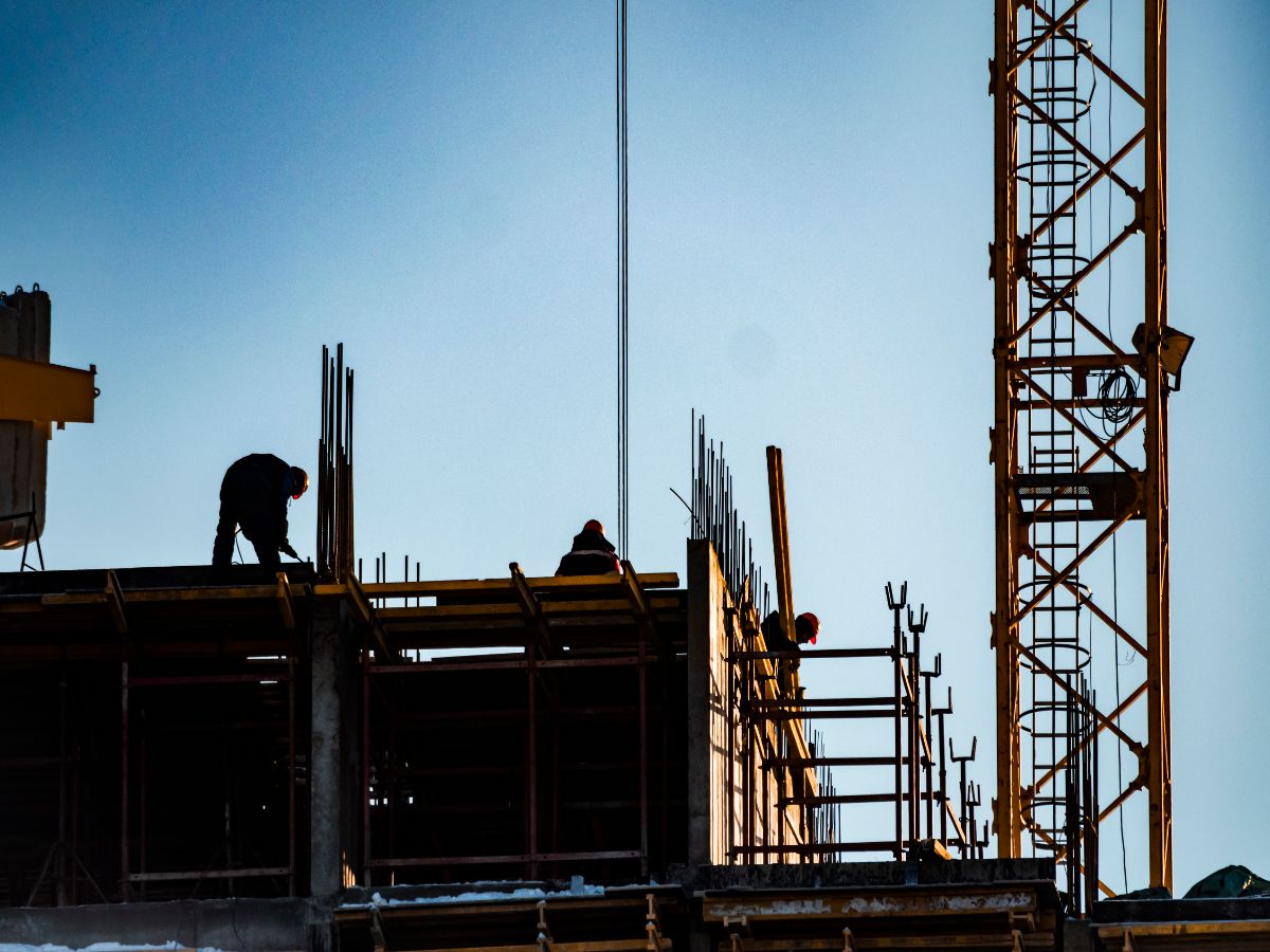 Запрет на въезд иностранцев негативно отразится на российских стройках