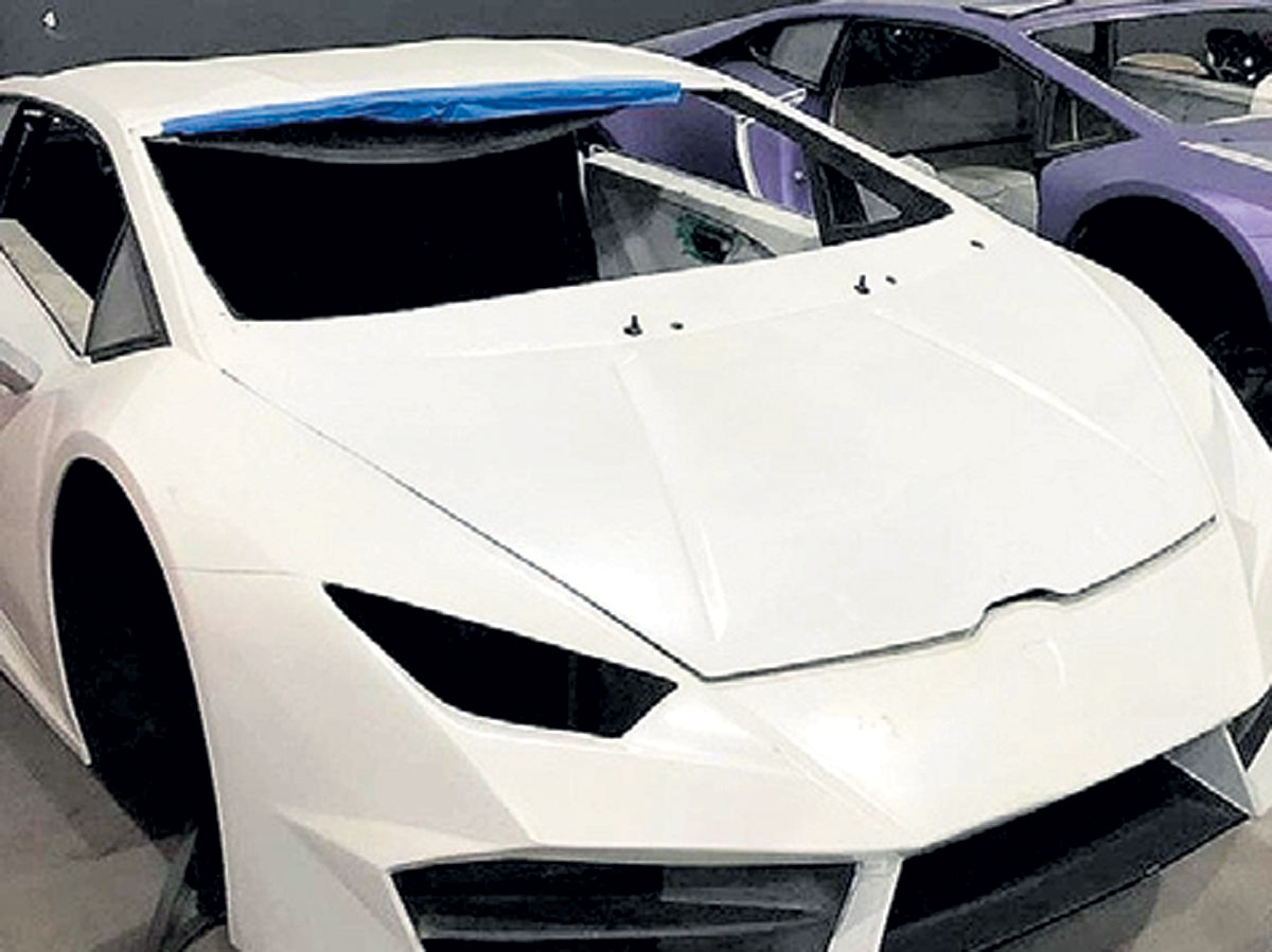 Полицейская съемка нелегального завода