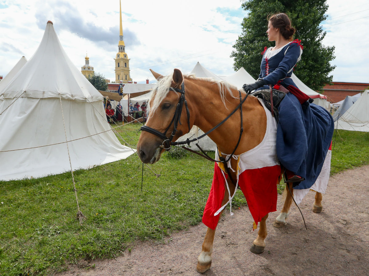 Женский рыцарский турнир
