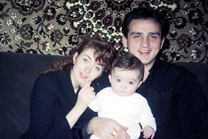 Кантемир Карамзин с семьёй